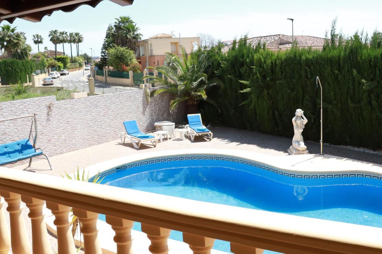 Villa Tres Palmeras En Alfaz Del Pi , Albir, Benidorm L'Alfas del Pi Luaran gambar