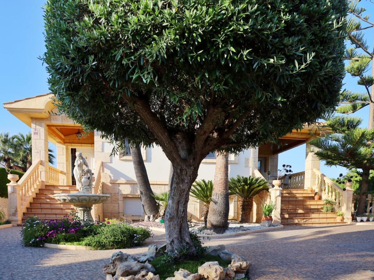 Villa Tres Palmeras En Alfaz Del Pi , Albir, Benidorm L'Alfas del Pi Luaran gambar